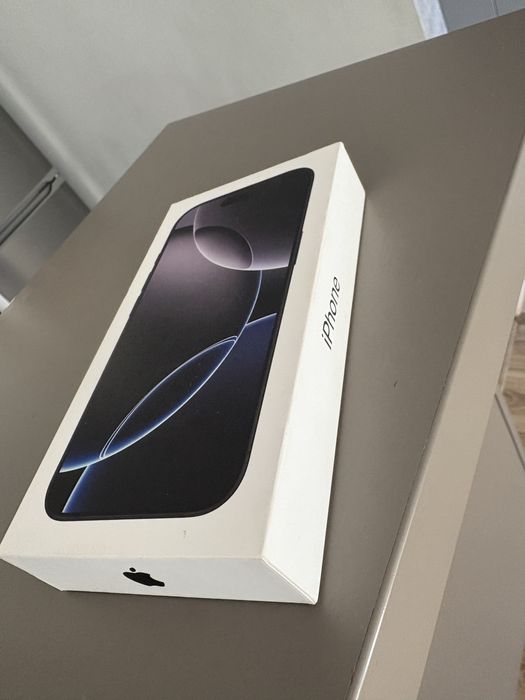 Iphone 16 pro 128 GB Чисто нов