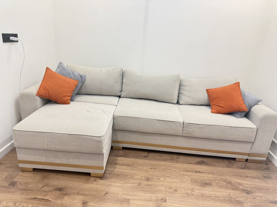 Диван для гостиной качественный