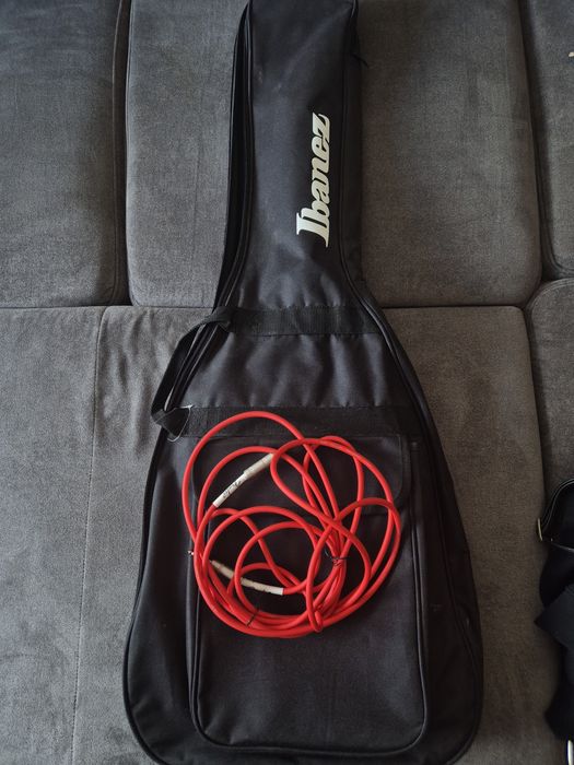 Set complet - Chitară electrică Fender Squier Strat Affinity HSS +