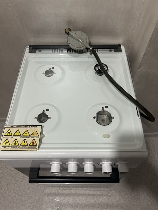 Продам б/у газ плиту