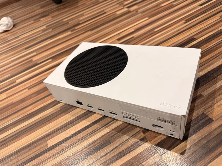 Xbox seria s pentru piese