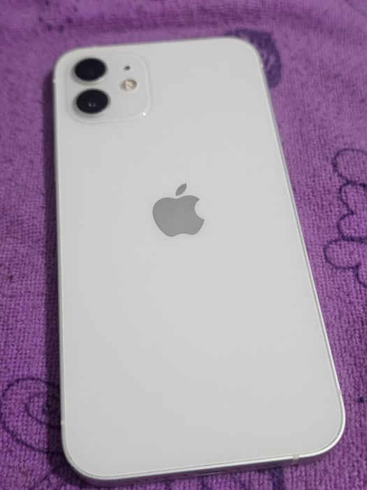 iPhone 12 64GB iOS 17 торг