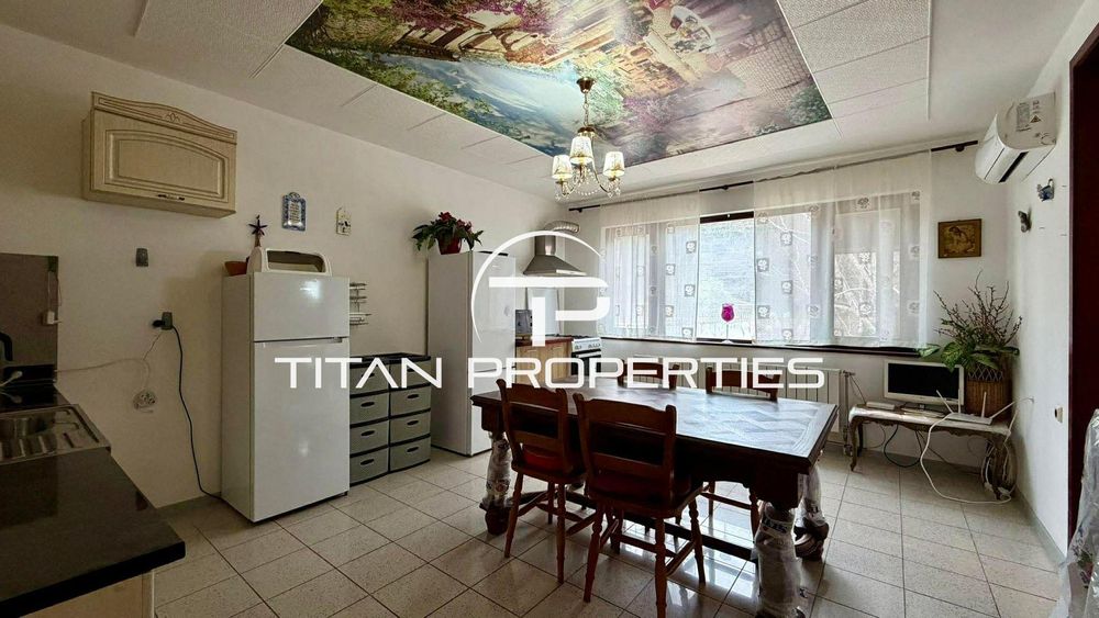 Къща, под наем, гр. Каварна