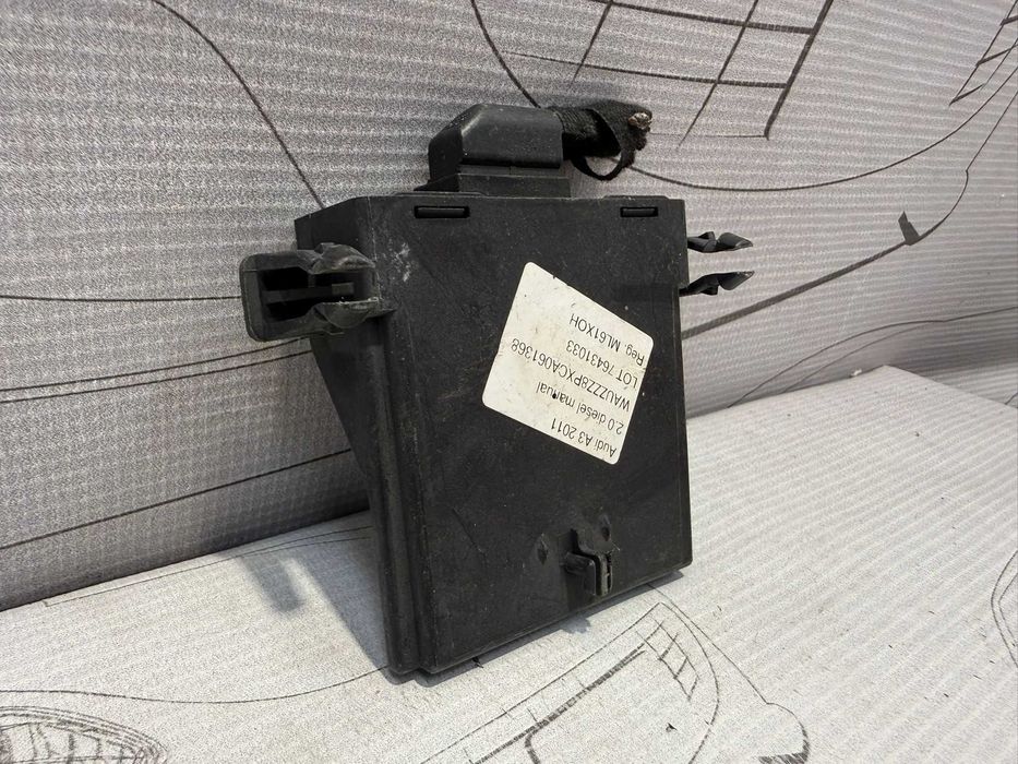 Interfață CAN Gateway / Unitate control rețea Audi A3 8P 7N0907530J 2011 / [2003-2012] / (5C3)