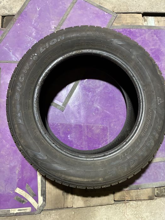 Шина размером 215/60/r16