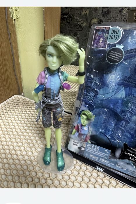 Продам куклу монстр хай!