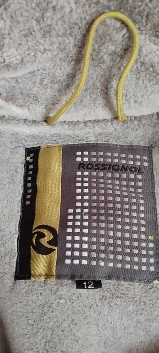 Дамско спортно яке