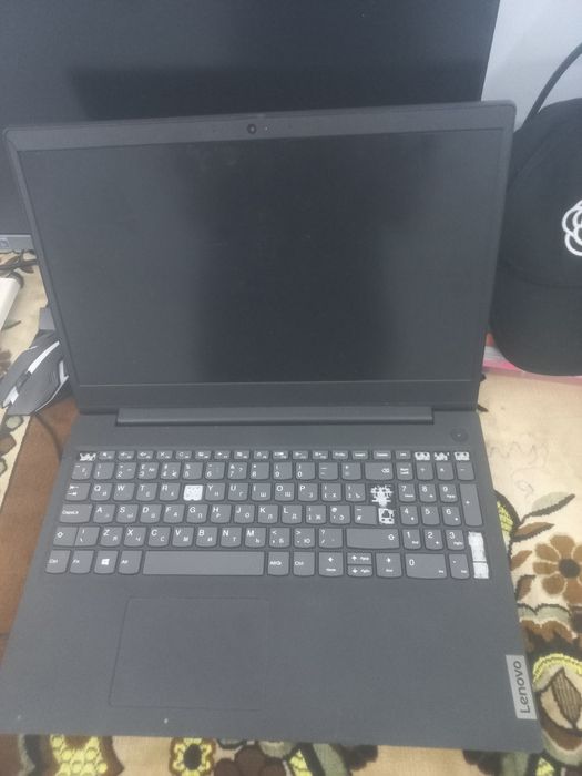 Noutbook Lenovo.