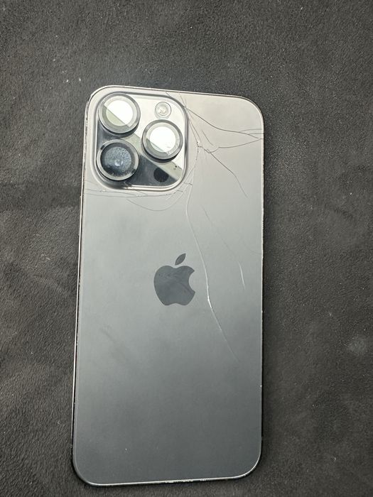 Продам IPhone 14 Pro Max,