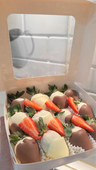 Клубника в шоколаде  Callebaut