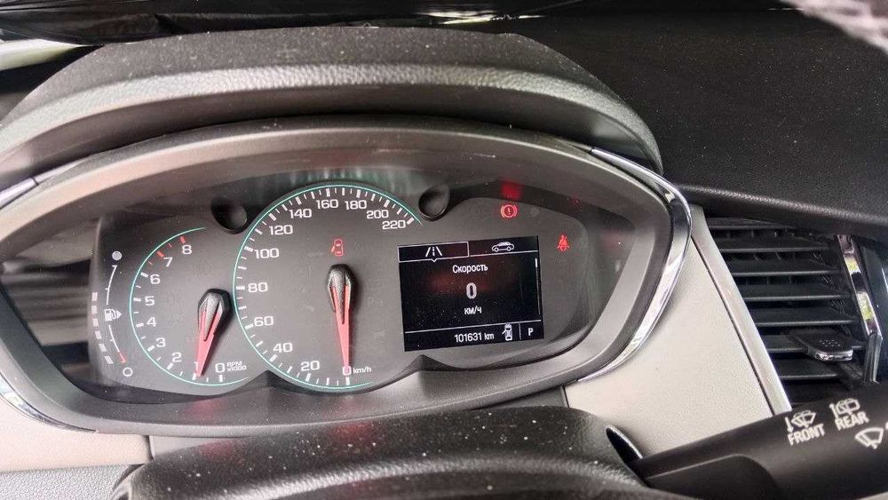 Chevrolet Tracker 1 premier, Трекер 1 Премьер
