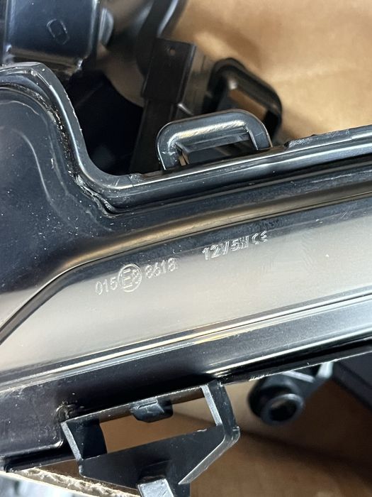 Semnalizari oglinzi  dinamice Skoda Octavia 3