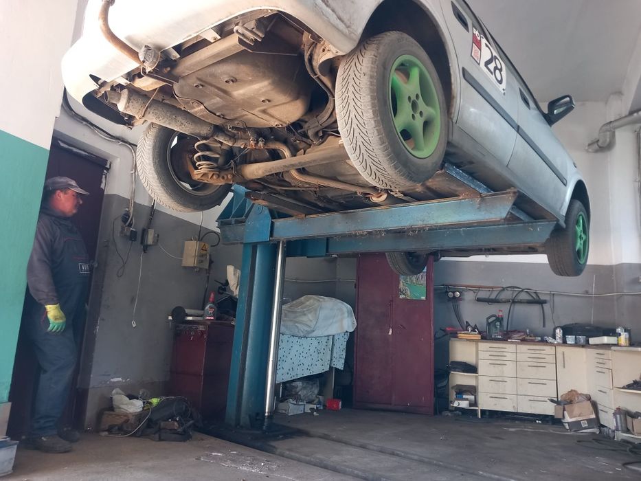 Elevator Auto Hidraulic
