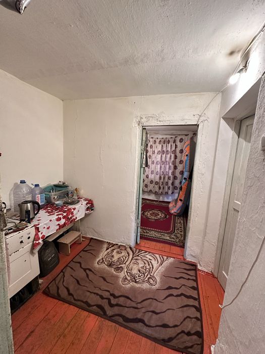 Бір бөлмелі үй сатылады.