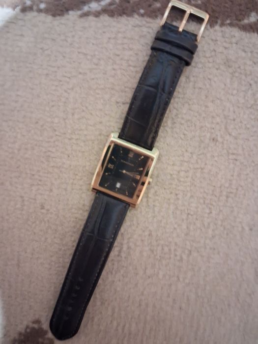 Продам  часы   Романсон