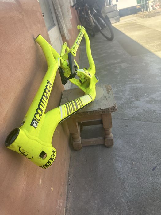 Cadru commecal supreme DH