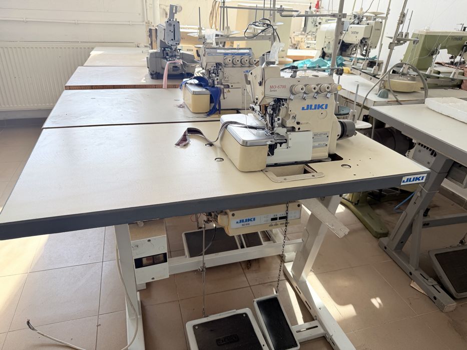 Masina de surfilat industriala Juki 4/5 fire cu servo motor