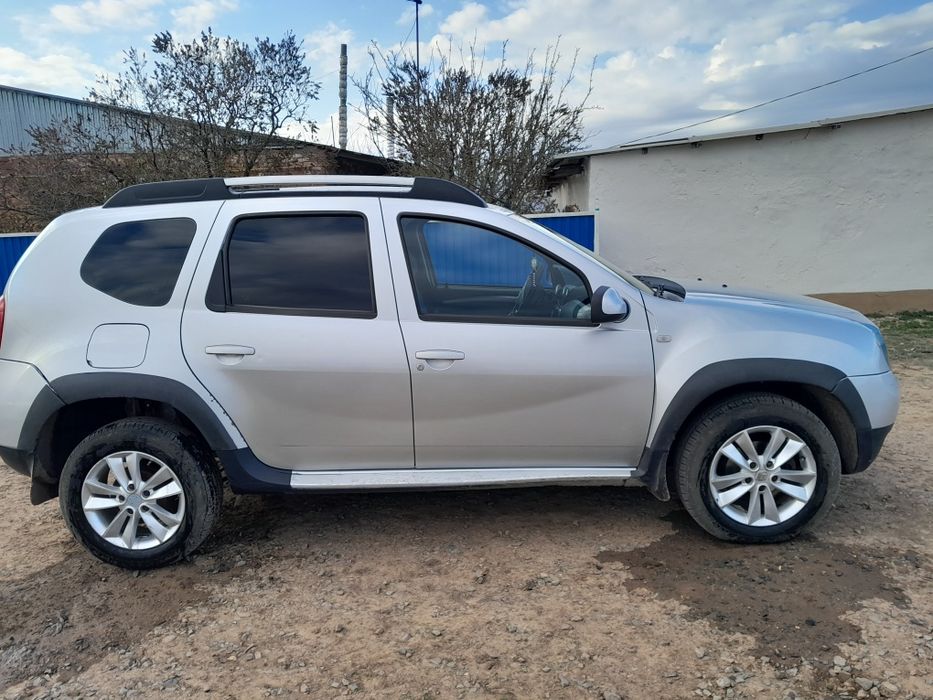 Срочно продам Рено Дастер.