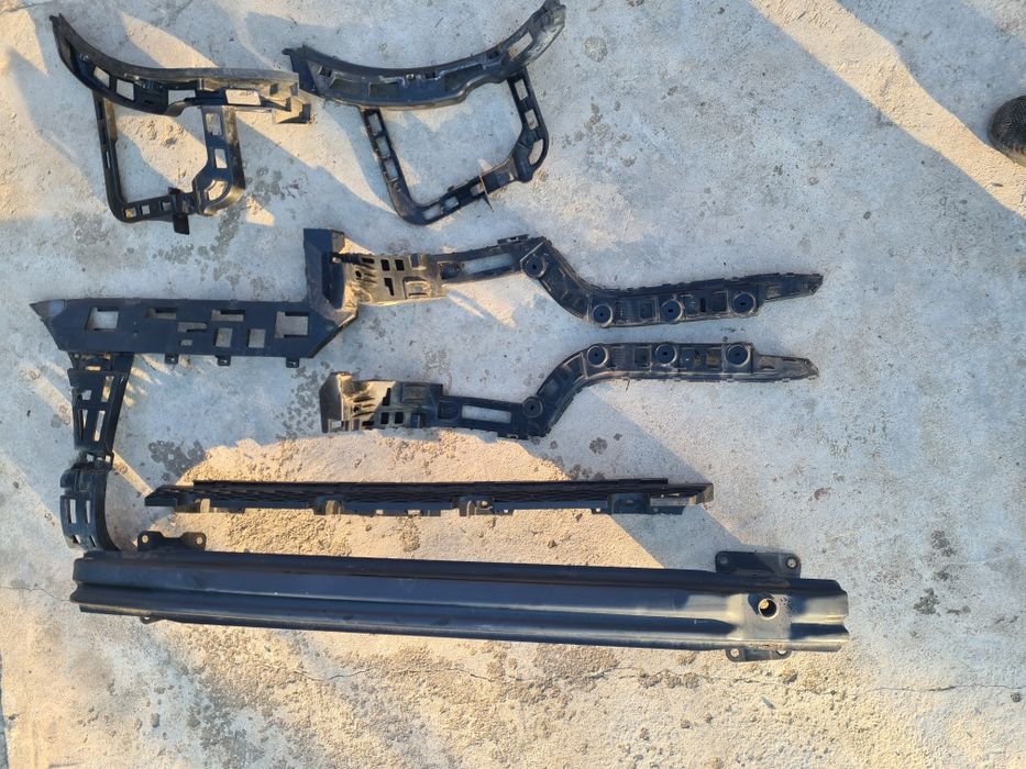 Suport bara spate Passat B7/Armatura bara spate Passat B7