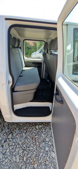 VOLKSWAGEN Transporter 2011 — imagine 5