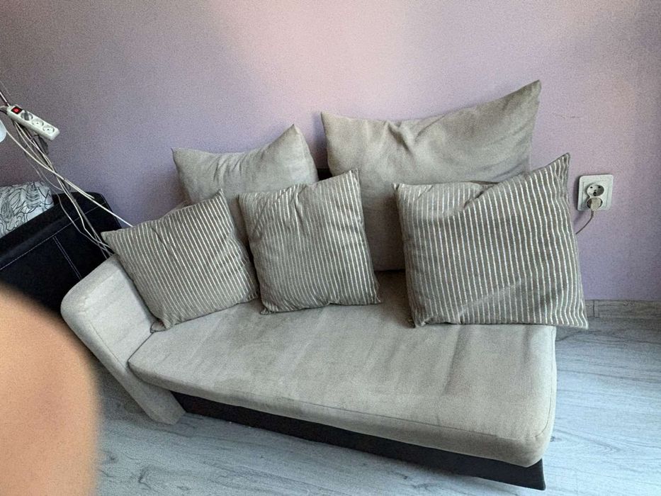 Двуместно конапе