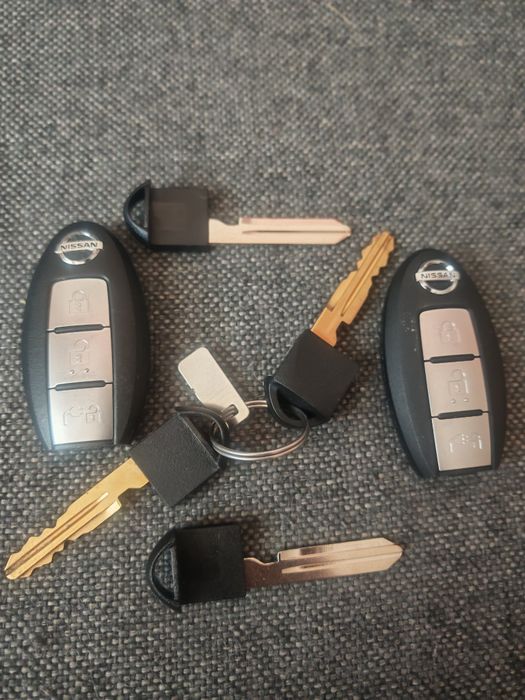 Ключ оригинален Нисан лийф