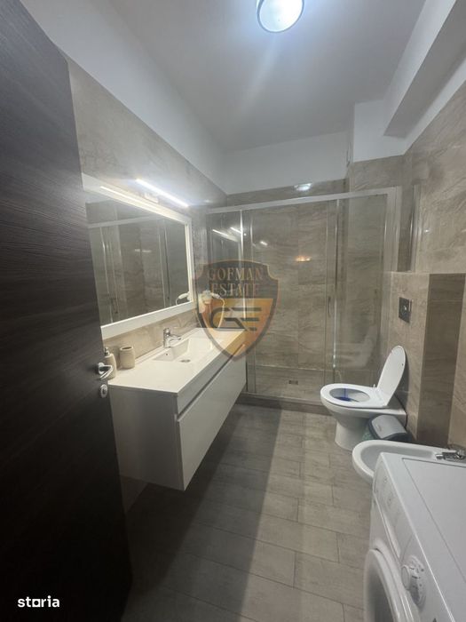 Apartament 2 camere cu vedere la mare, parcare si piscina