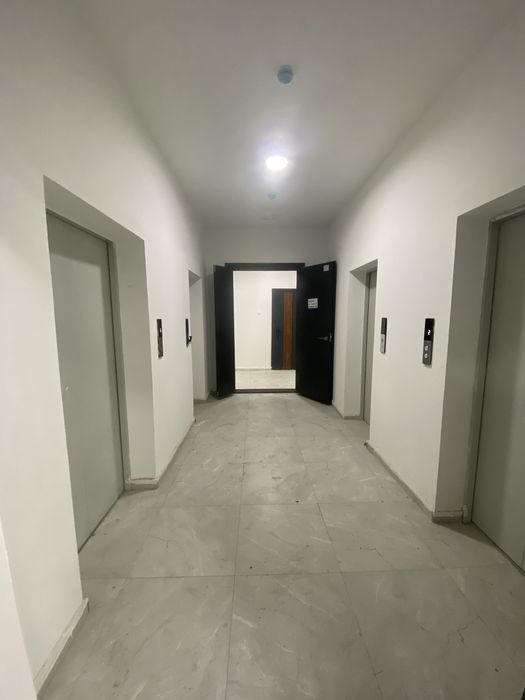 Sergeli Sokin makon 2 xona 3 etaj 60 kv ipotekaga