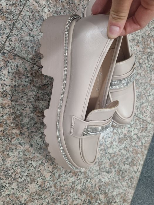 Дамски спортно/официални  обувки