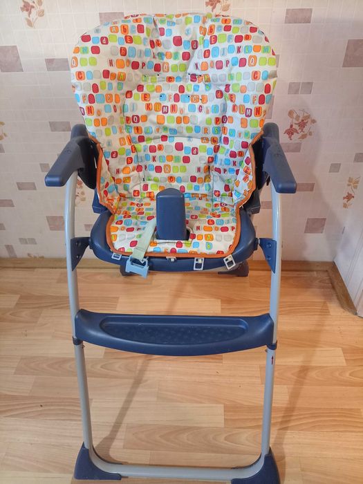 Стульчик для кормления Chicco трансформер