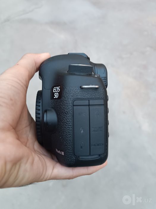 Canon 5D Mark iii body