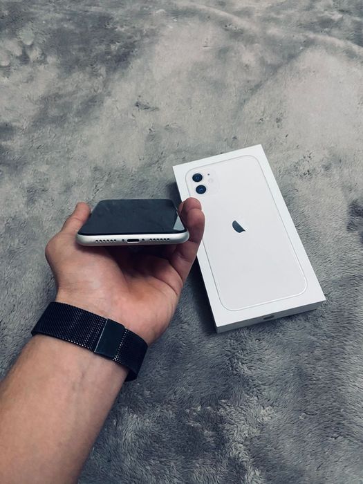 Айфон 11 128гб 72акб