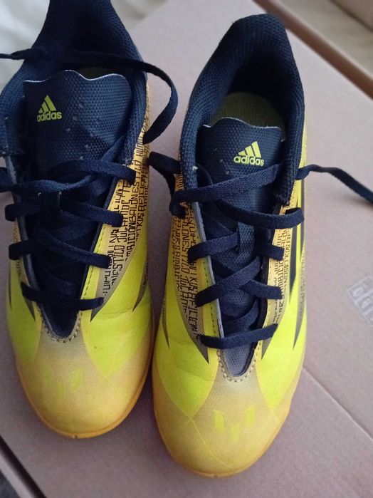 Бутонки Adidas детски н.35