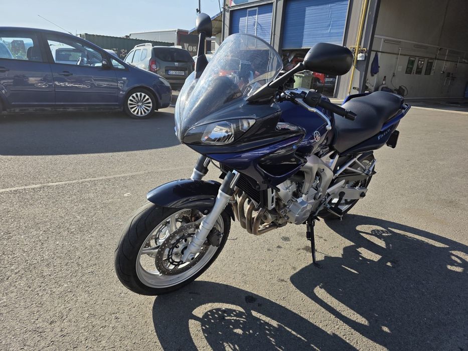 Vând Yamaha FZ6 600cm 98cp