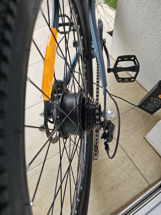 Bicicleta electrică funcții de asistare la pedalare