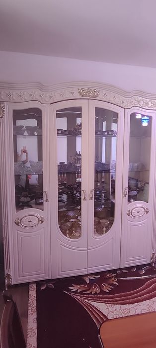 Stenka xuddi shu rasimdagidek srochna sotiladi