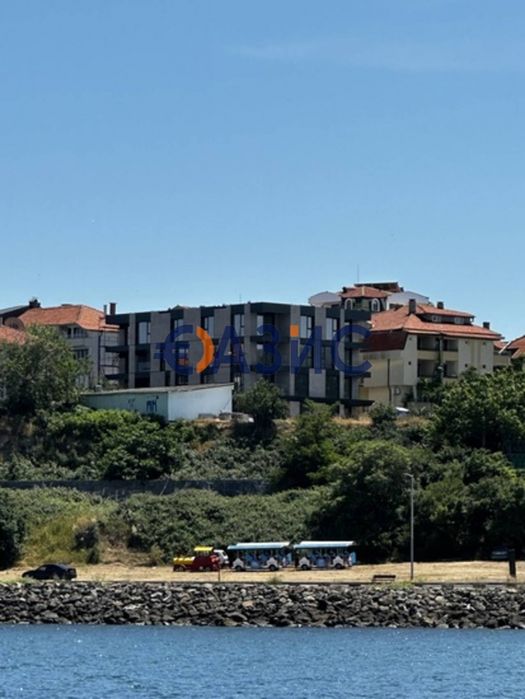 Апартамент с 1 спалня в комплекс Seascape, Несебър, България, 75,61 кв