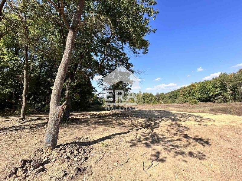 ЕКСКЛУЗИВНО! Парцел до Forest Park и Англо-американското училище, м-т