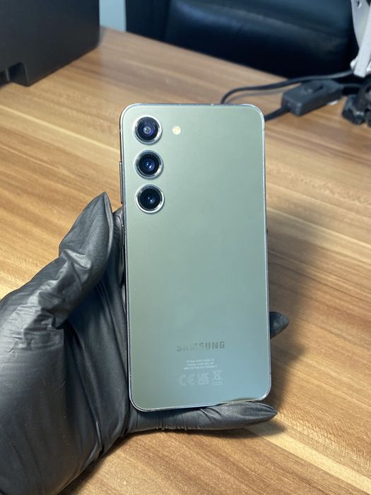 Samsung Galaxy s23• 256 GB • Green