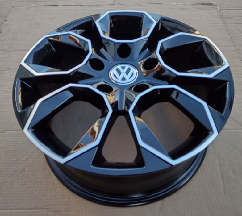 Jante R16 VW GOLF Passat Caddy Touran Tiguan 
Prindere 5 x 1