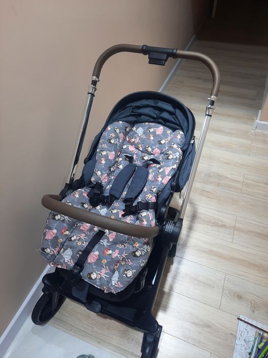 Коляска прогулочная Кидило