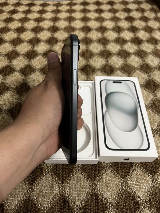 Продам iPhone 15 Plus 128gb