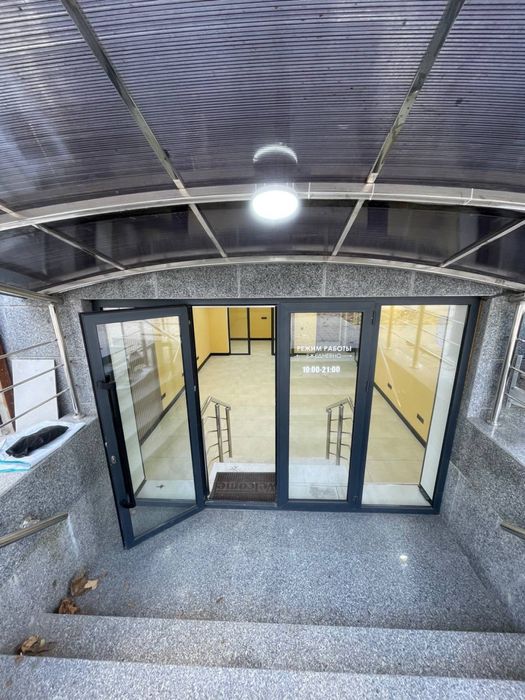 Лисунова • 61 м² • Вдоль дороги