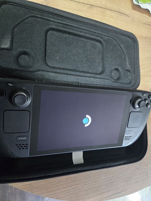 Продам Steamdeck