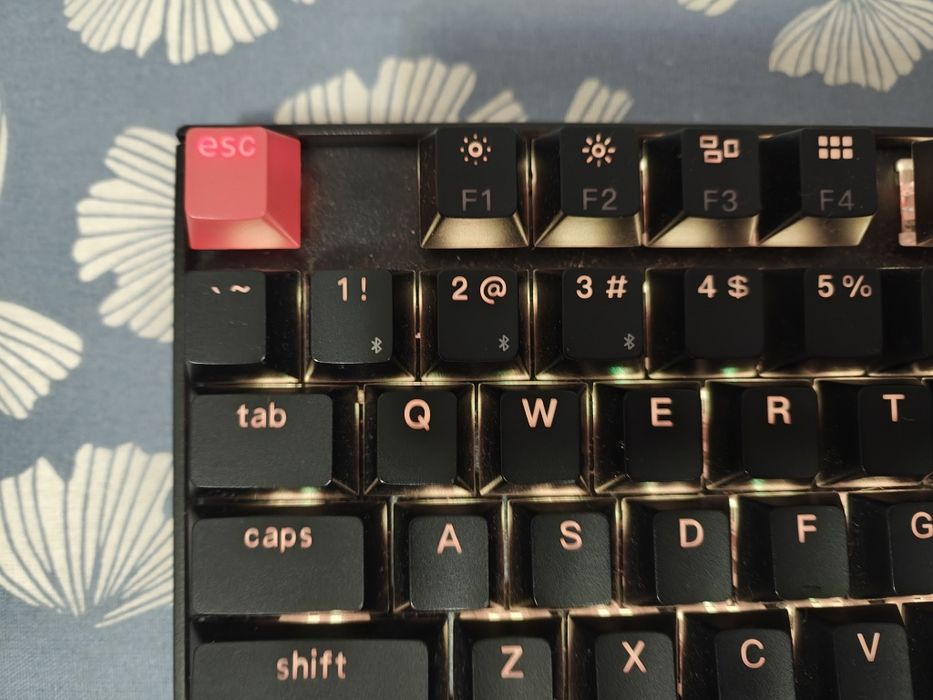 Tastatura mecanică Keycron K8