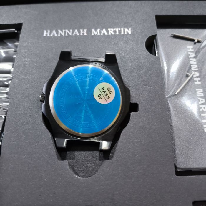 Ръчен часовник Hannah Martin. Пълен комплект