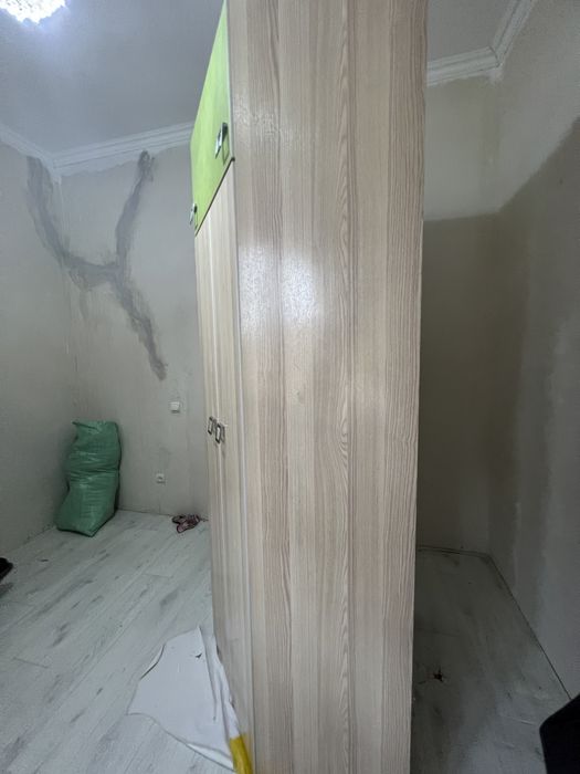 Продается Шкаф