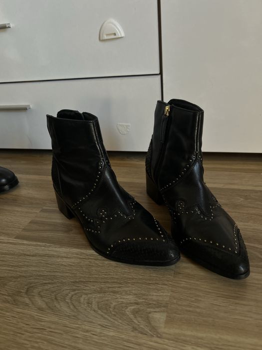 стилни боти до глезена