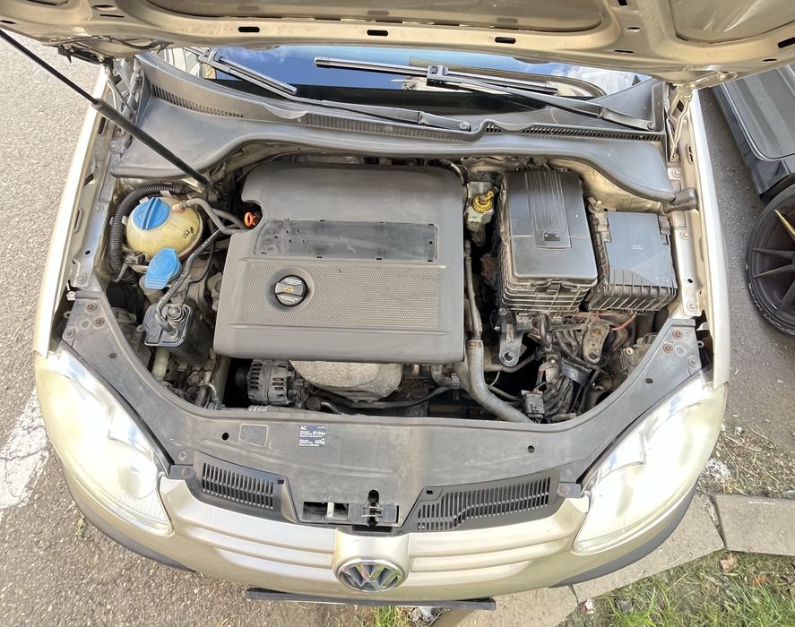 VOLKSWAGEN Golf 2005 — imagine 4