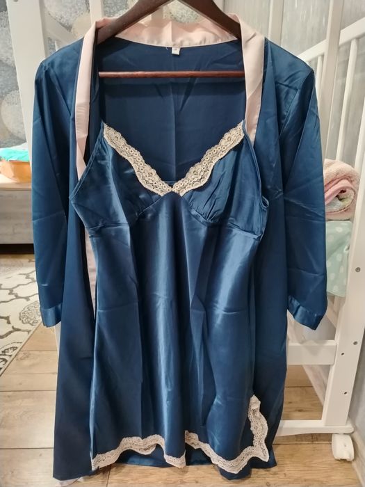 Шёлковый халат с ночнушкой